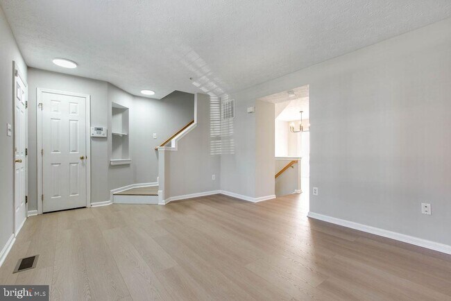 Building Photo - 2713 Piscataway Run Dr