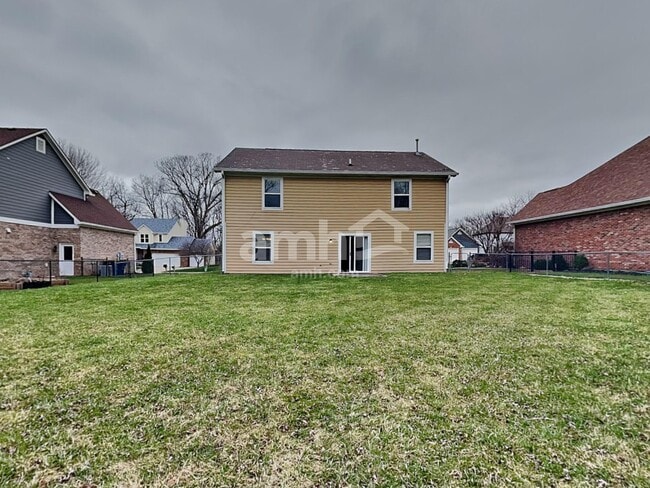 Building Photo - 12523 Doe Ln
