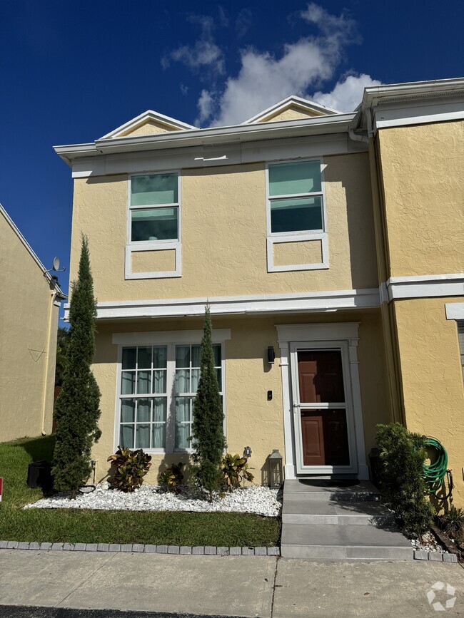 Building Photo - 2913 Belmont Ln
