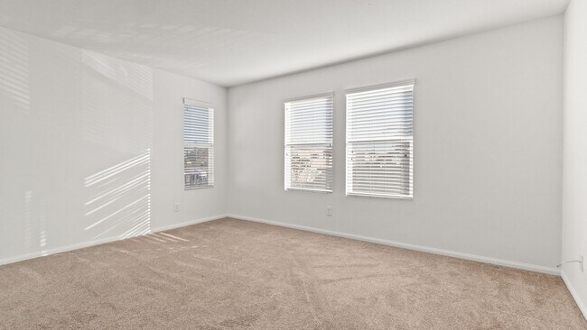 Building Photo - 1538 Coronado Ave