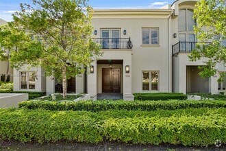 Building Photo - 7530 SW 56th Ct