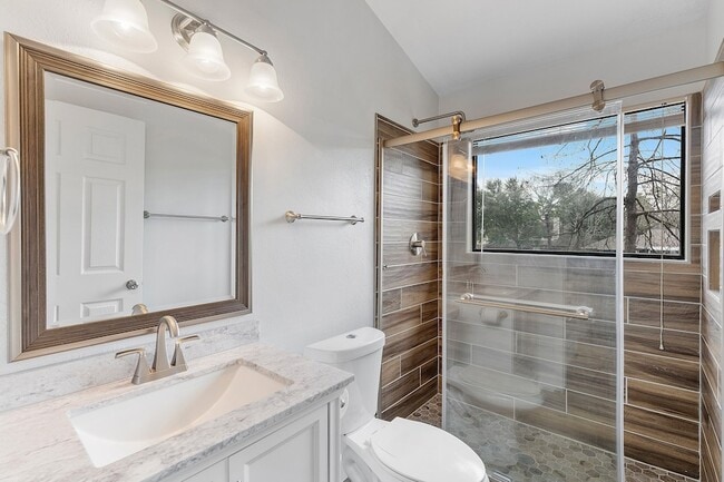 Building Photo - 3223 Golden Willow Dr