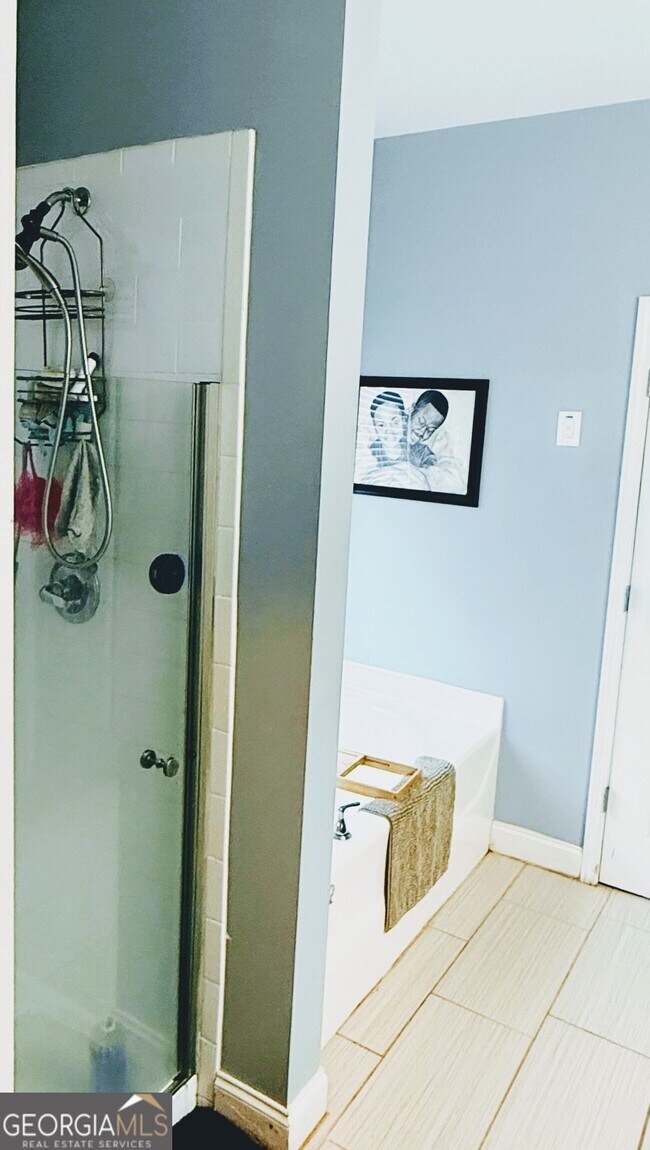 Building Photo - 141 Feldspar Dr