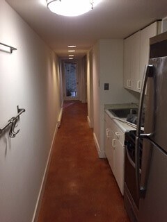 Building Photo - 134 13th St SE