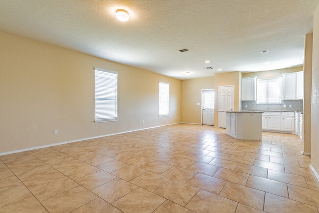 Building Photo - 7710 Paraiso Haven