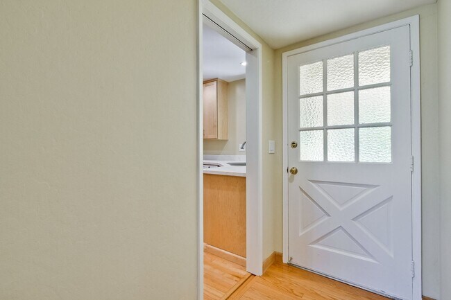 Building Photo - Charming Updated 4 Bedroom Home in Santa Clara with Expansive Backyard and Fruit Trees.