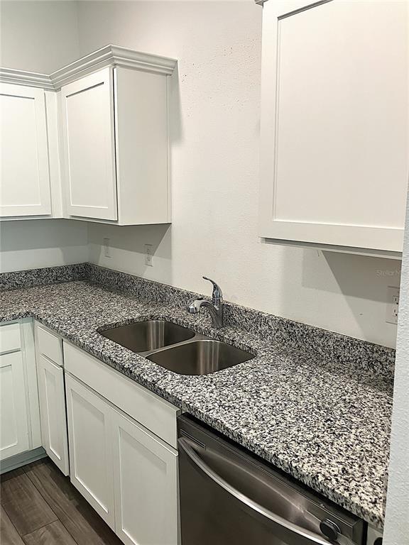 Building Photo - 38061 Elby Ln