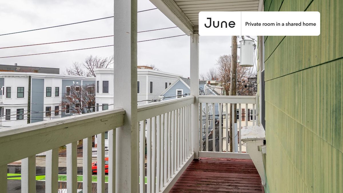 Building Photo - Room in Shared 5 bed/1 bath home