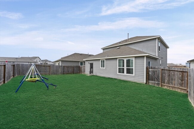 Building Photo - 17918 Baleage Ln