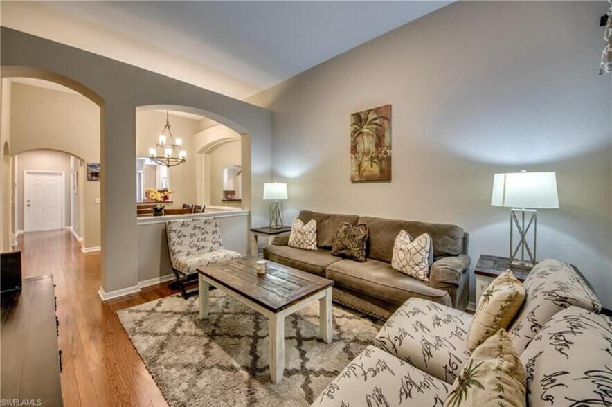 Building Photo - 7856 Lake Sawgrass Loop