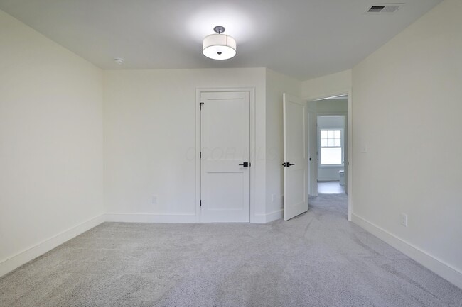 Building Photo - 125 S Knox St