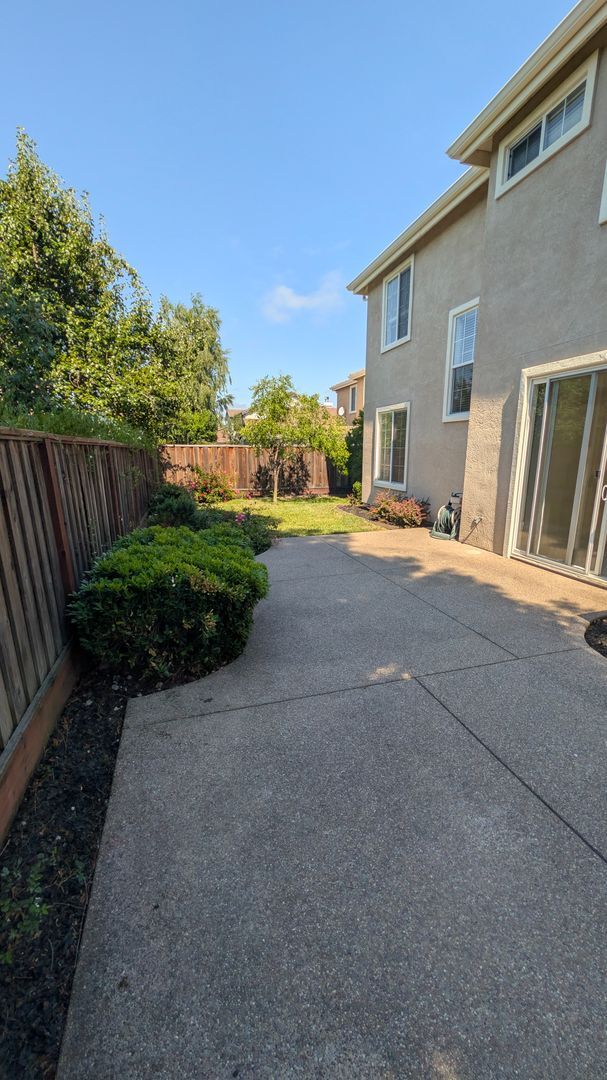 Building Photo - 4-Bedroom Danville Home in Quiet Cul-De-Sac | Prime Tassajara Location Top Schools