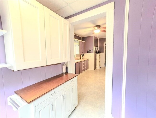 Building Photo - 44 Elmhurst St
