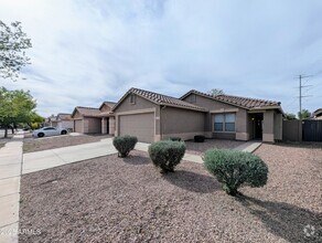 Building Photo - 3008 W Running Deer Trl