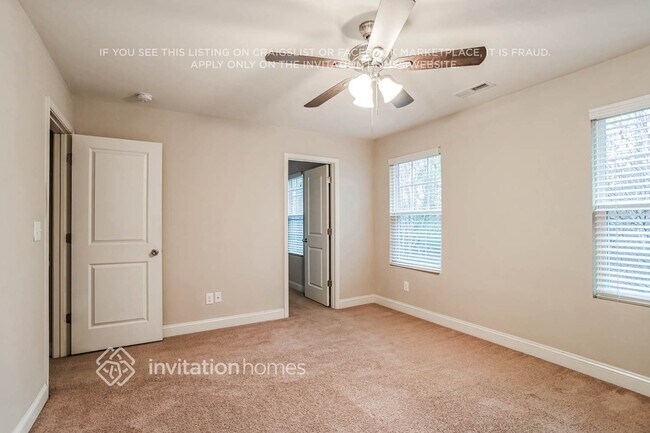 Building Photo - 5626 Colonial Garden Dr