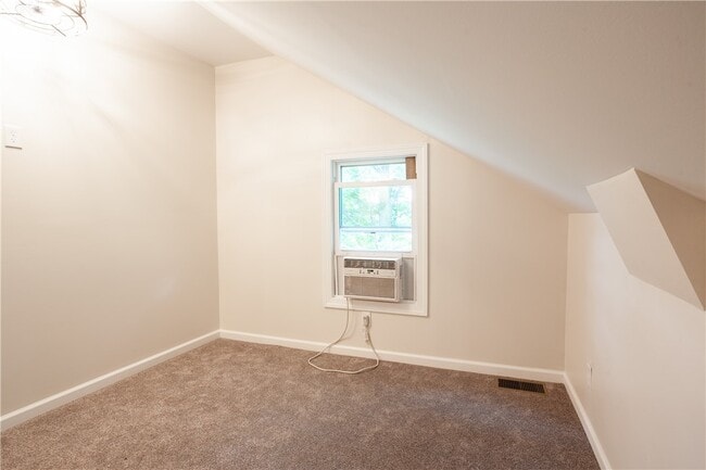 Building Photo - 5252 Arbor Rd