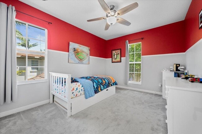 Building Photo - 956 Mill Creek Dr
