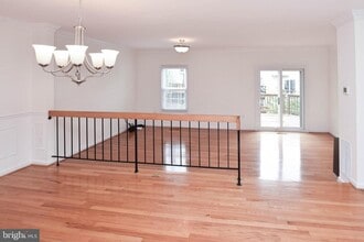 Building Photo - 5843 Wye Oak Commons Ct