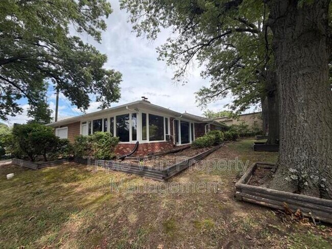 Building Photo - 8423 Korea Dr