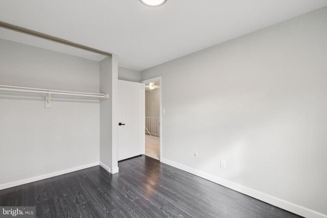 Building Photo - 4241 Stockbridge Dr