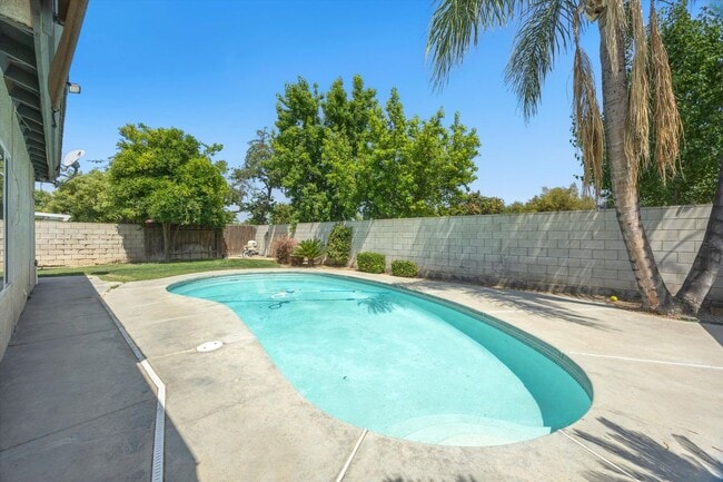 Building Photo - 9814 Autumn Serenade Ct