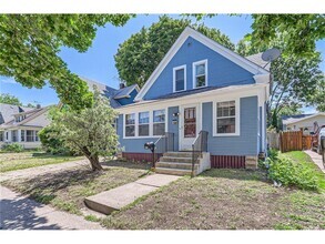 Building Photo - 1538 Selby Ave