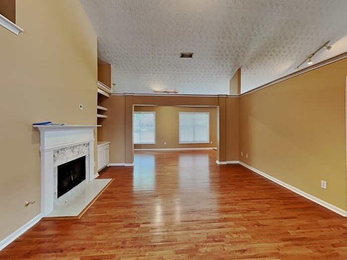 Building Photo - 3175 Kings Bay Cir