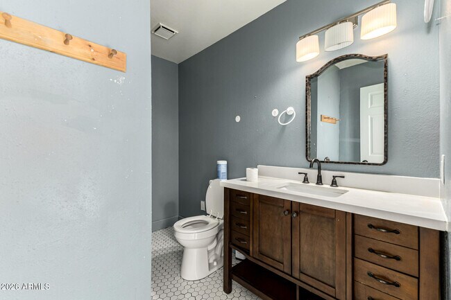 Building Photo - 2421 S 221st Ave