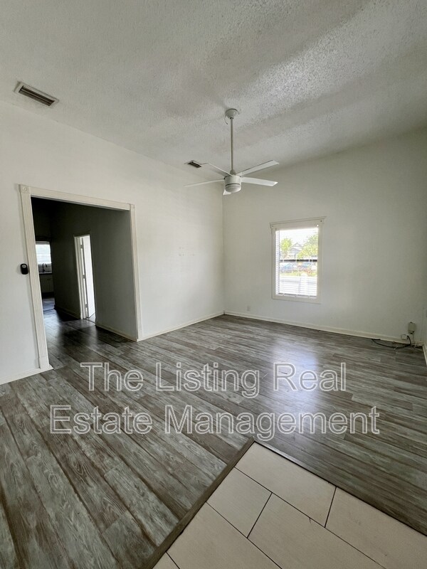 Building Photo - 2824 N 19th St