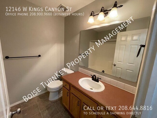 Building Photo - 12146 W Kings Canyon St