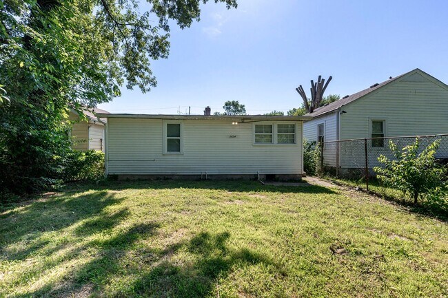 Building Photo - 3624 Parthenia Ave