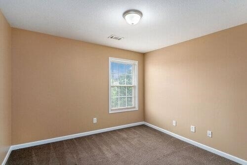 Building Photo - 3229 Puritan Way