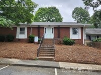 Building Photo - 2708 Waldorf Cir