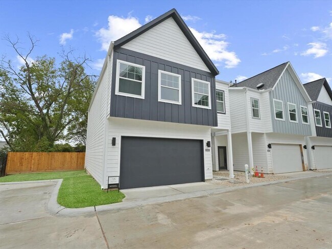 Primary Photo - 4012 Northfield Ln