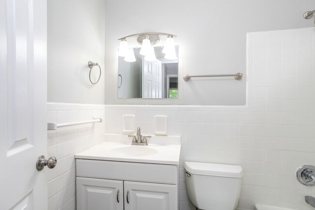 Building Photo - 8503 Pollux Ct