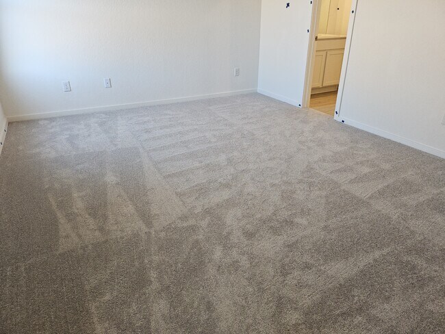 Building Photo - 9144 Luciano Pl