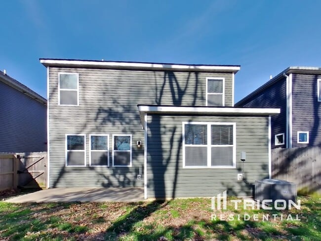 Building Photo - 149 Victory Cir
