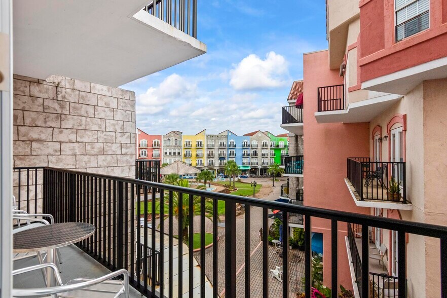 Building Photo - 101 Palm Harbor Pky