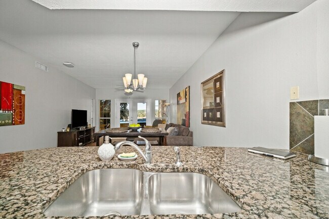 Building Photo - 3404 American Dr