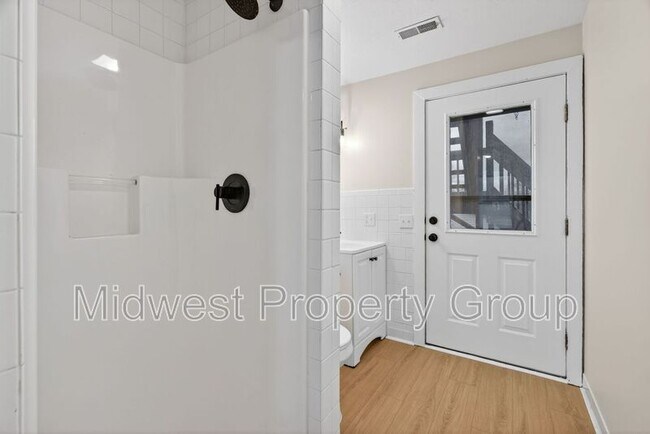 Building Photo - 90 Sutters Mill Rd