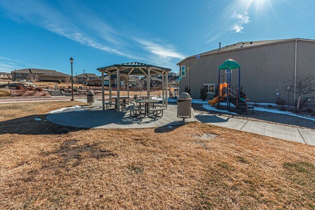 Building Photo - Cozy Fully Furnished  COS Townhome