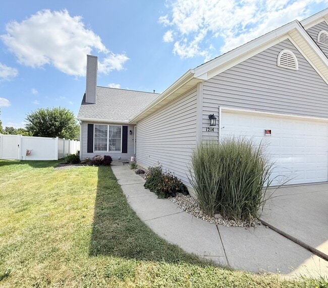 Primary Photo - Photos Coming Soon – 3 Bedroom, 3.5 Bathro...