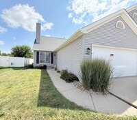 Building Photo - Beautiful 3 Bedroom, 3.5 Bathroom Single-F...