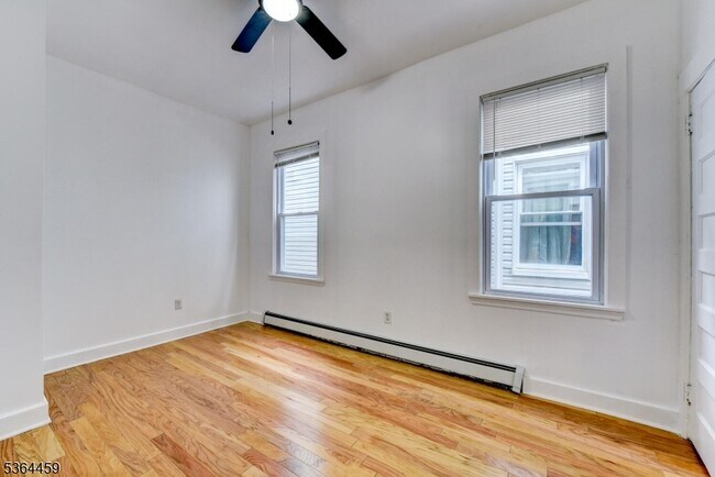 Building Photo - 24 Eckert Ave