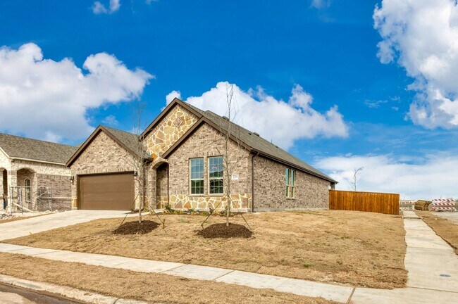Building Photo - GORGEOUS 4 BEDROOM HOME LOCATED IN ANNA, TEXAS!