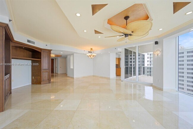 Building Photo - 19111 Collins Ave