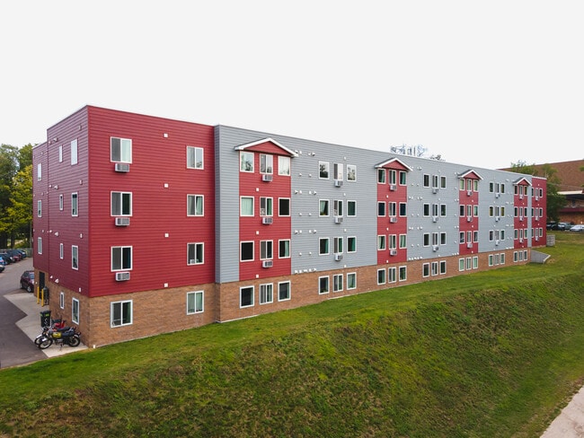 Building Photo - The Elements - E2