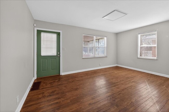 Building Photo - 1506 N Linwood Ave