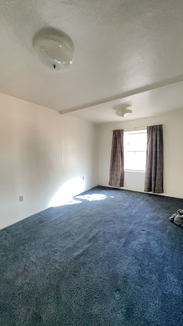 Building Photo - 2 bed 1 bath Aztec NM