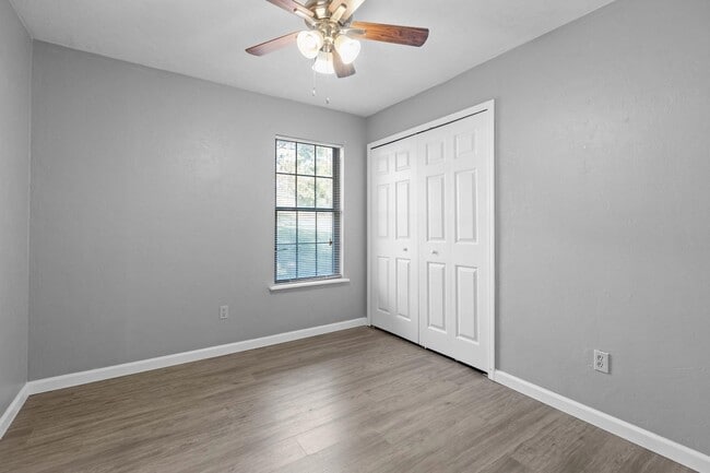 Building Photo - 3001 Eastgate Ct